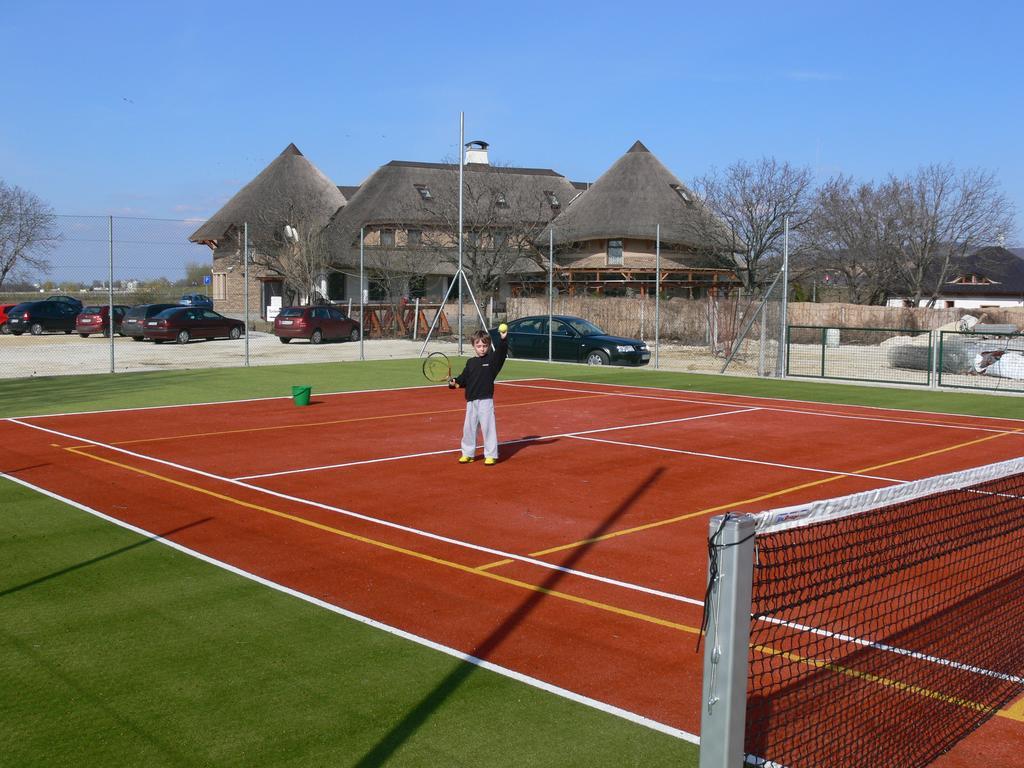 Penzion Eko Park Piestany Extérieur photo